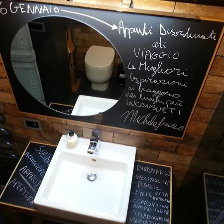 Tuscany Gallery Bed & Breakfast