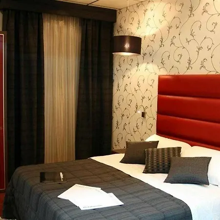 Tuscany Gallery Bed & Breakfast Pisa