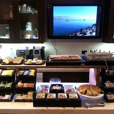 Tuscany Gallery Nocleg ze śniadaniem Piza