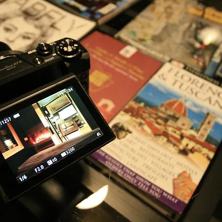 Tuscany Gallery Piza